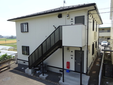 外壁塗装リフォーム施工事例: ダイワハウスアパート 　コロニアル屋根フッ素塗装、サイディング外壁フッ素塗装工事