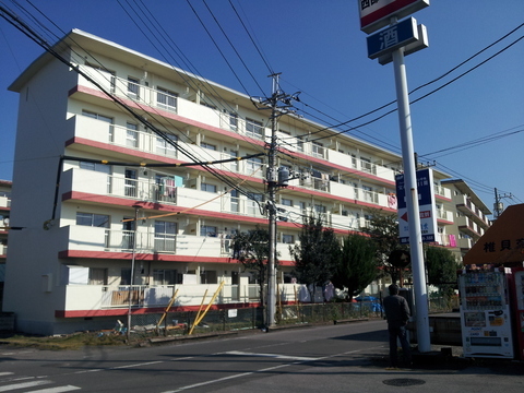 外壁塗装リフォーム施工事例: 県営住宅　外壁塗装　鉄部塗装　鉄骨塗装工事