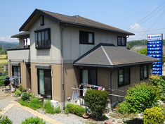 外壁塗装施工前　全景