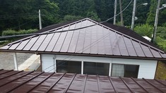 屋根塗装　施工後 元の写真と比べると一目瞭然ですね。綺麗に仕上がり良かったです。